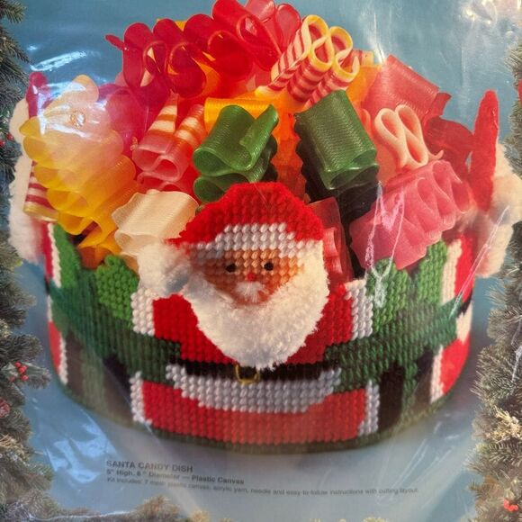 Bucilla Santa Candy Dish yarn art craft kit new never opened - Picture 4 of 9